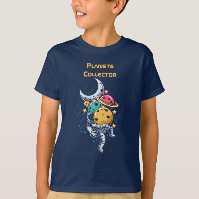 T-shirt Un astronaute drôle tient des planètes (Devant)