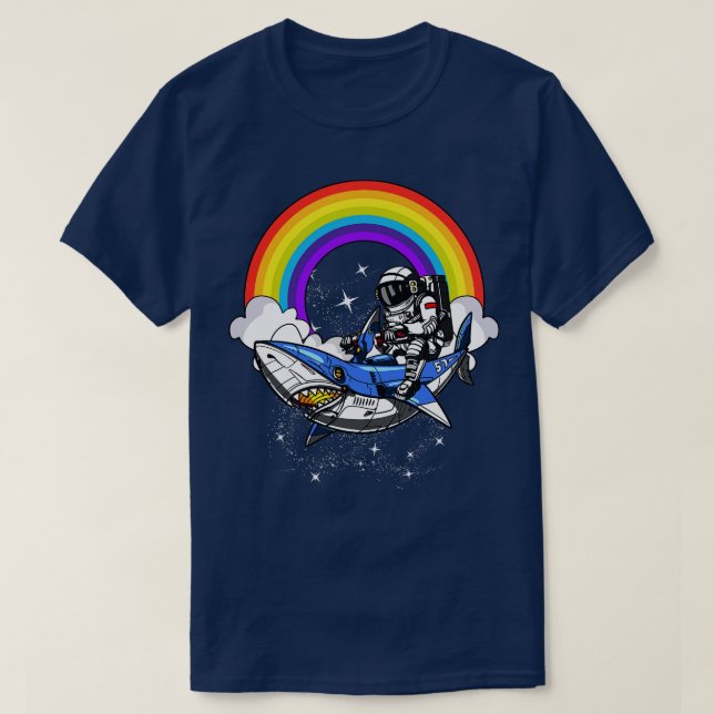 T-shirt Un astronaute spatial chevauchant un requin (Design devant)