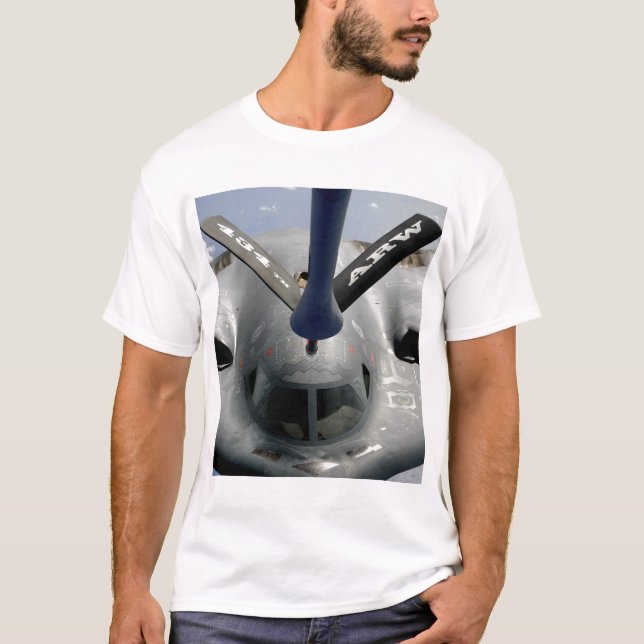 T-shirt Un avion B-2 Spirit en position (Devant)