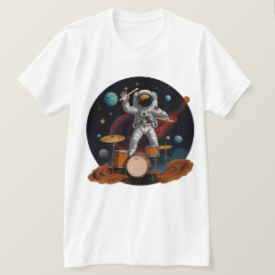 T-shirt Un batteur jouant de sa batterie sur Planet Drums