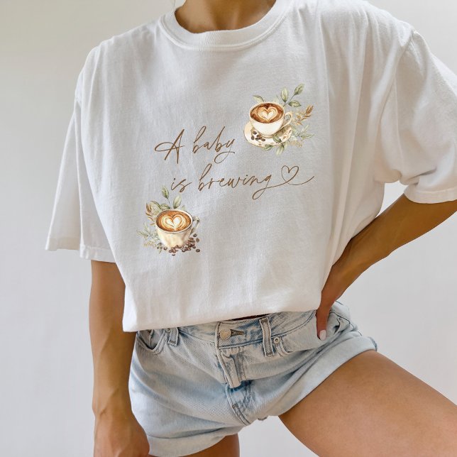 T-shirt Un bébé brasse un Tee - shirt blanc | Café bébé (Créateur téléchargé)