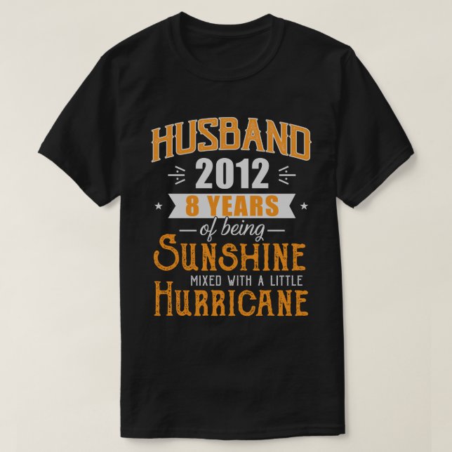 T-shirt Un cadeau de mari pour 2012, 8 ans d'Mariage (Design devant)