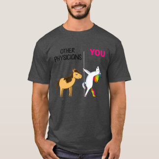 T-shirt Un cadeau de Unicorn pour les médecins