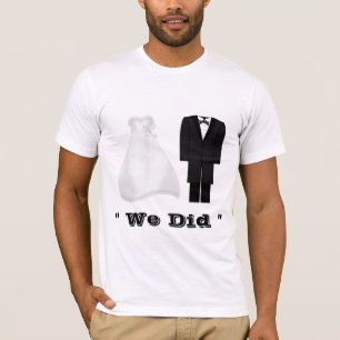 T-shirt Un cadeau parfait pour les jeunes mariés