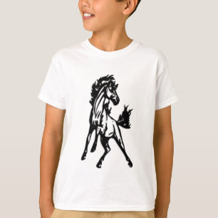 T-shirt Un cheval sautant fringant dans la nature