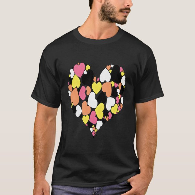 T-shirt Un Coeur De Coeur Akiosexuel Fière D'Aimer (Devant)