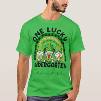 T-shirt Un enseignant chanceux de la maternelle Gnome St p