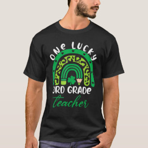 T-shirt Un enseignant de 3e année chanceux irlandais Rainb