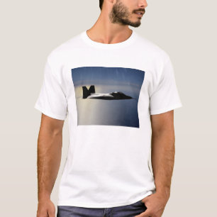 T-shirt Un F/A-22 Raptor pilote une mission de formation 2