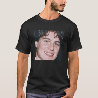 T-shirt un garçon à la pelle jon