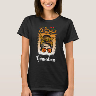 T-shirt Un Grandma Leopard Fall Messy Bun Merci