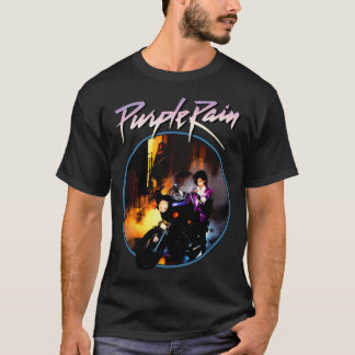 T-shirt Un Homme À Moto En Pluie