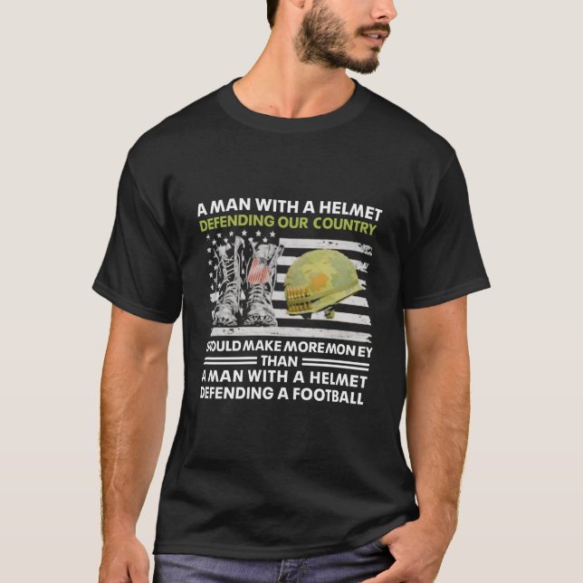 T-shirt Un Homme Avec Un Casque Défendant Notre Pays Améri (Devant)