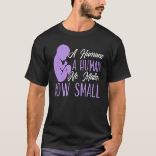 T-shirt Un Humain Un Homme Peu Importe La Petite Lutte Con