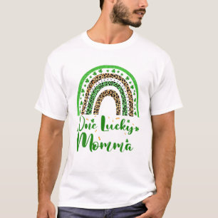 T-shirt Un jour chanceux de Momma irlandais Rainbow Leopar