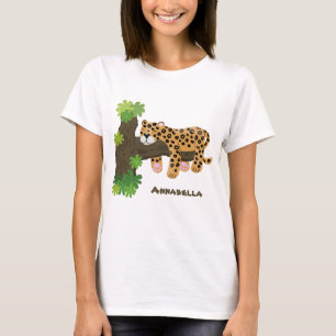 T-shirt Un mignon léopard dormant dans un arbre dessin ani