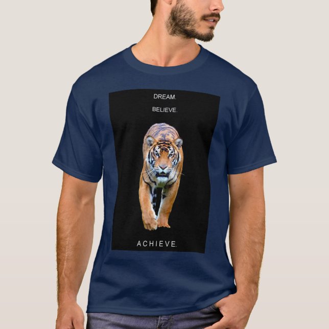T-shirt Un Modèle moderne et élégant rêve de motivation (Devant)