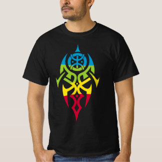 T-shirt Un Motif Amazigh Mixé A La Culture Celtes