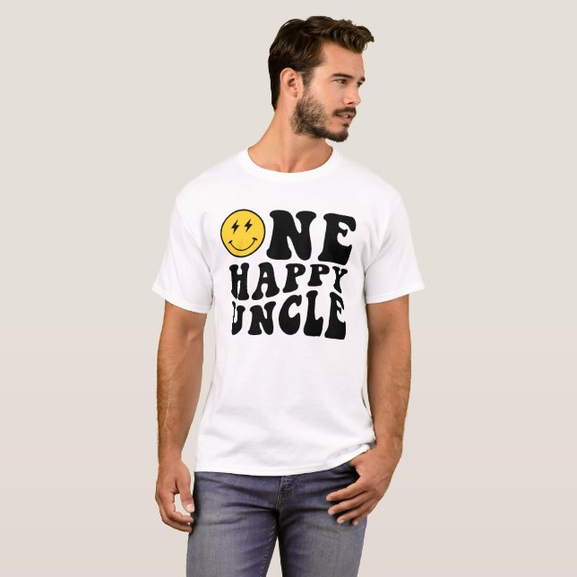 T-shirt Un oncle heureux correspondant Anniversaire Tee po (Devant entier)