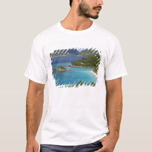 T-shirt Un paysage de Caneel Bay depuis une route à St. Jo