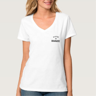 T-shirt Un peu *customisé* placement de poche v-neck