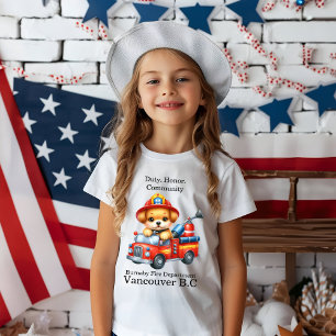 T-shirt Un pompier à chiot mignon conduit un camion miniat