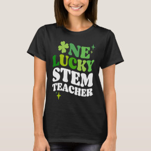 T-shirt Un professeur de STEM chanceux irlandais C St Patr