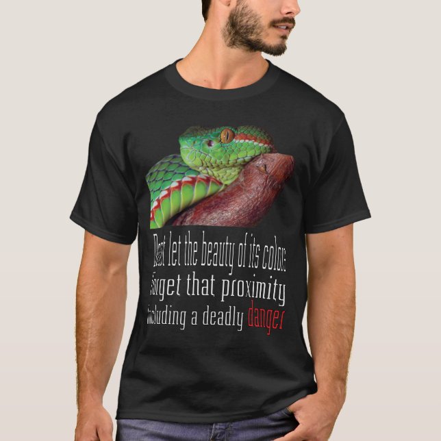 T-shirt un serpent (Devant)