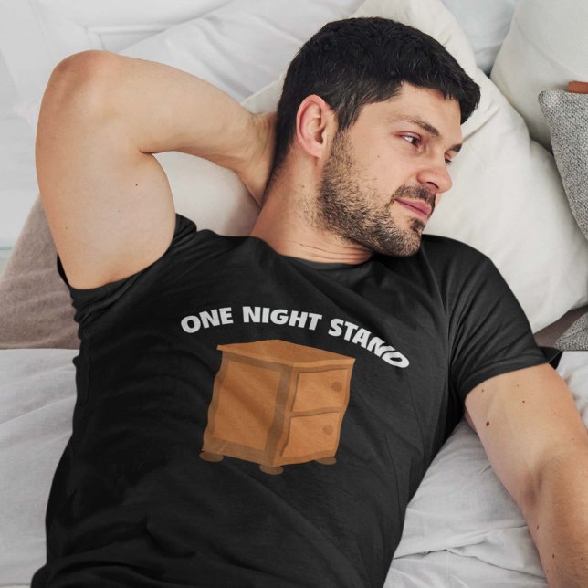 T-shirt Un Stand De Nuit (Créateur téléchargé)