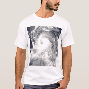 T-shirt Un typhon s'attaque à l'île de Mariana dans le nor