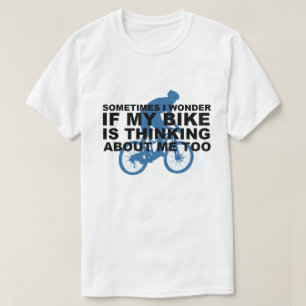 T-shirt Un vélo amusant qui me prend trop au sérieux
