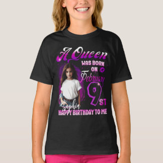 T-shirt Une Aueen est née en février Anniversaire Fille