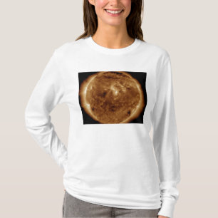 T-shirt Une crevasse foncée dans l'atmosphère du soleil