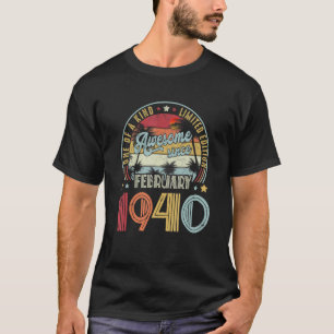 T-shirt Une Édition Limitée Du Genre Étrangère Depuis Febr