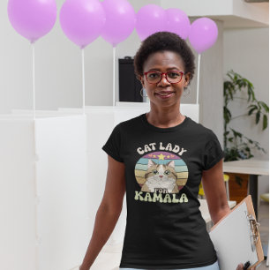 T-shirt Une femme de chat soutient Kamala