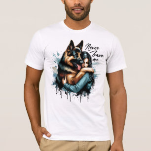 T-shirt Une Femme Embrasse Un Berger Allemand Avec Jamais