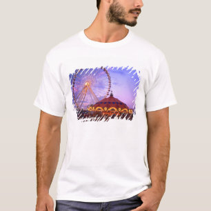 T-shirt Une grande roue et un carrousel au Navy Pier à