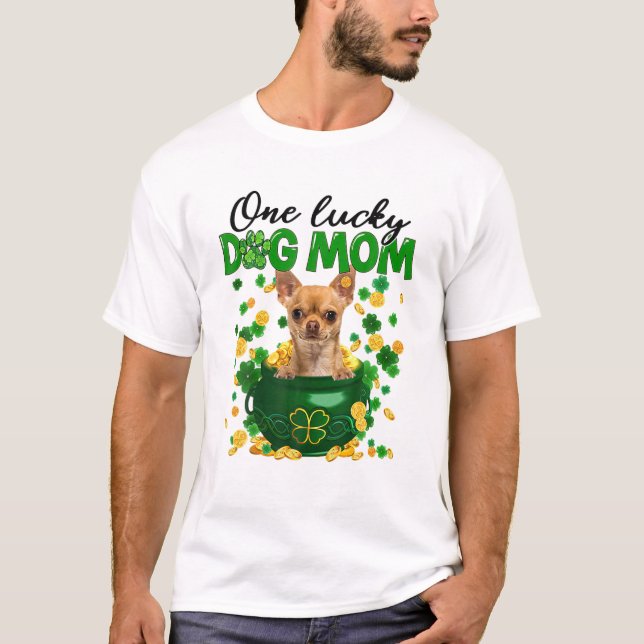 T-shirt Une maman de chien chanceux Funny TAN Chihuahua Ma (Devant)
