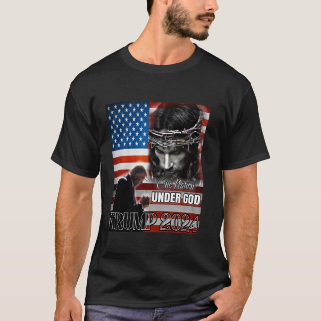 T-shirt Une nation sous Dieu Trump 2024 Dieu drapeau améri (Devant)