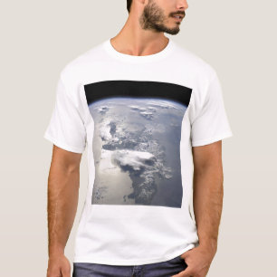 T-shirt Une vue panoramique de l'île de Hispaniola
