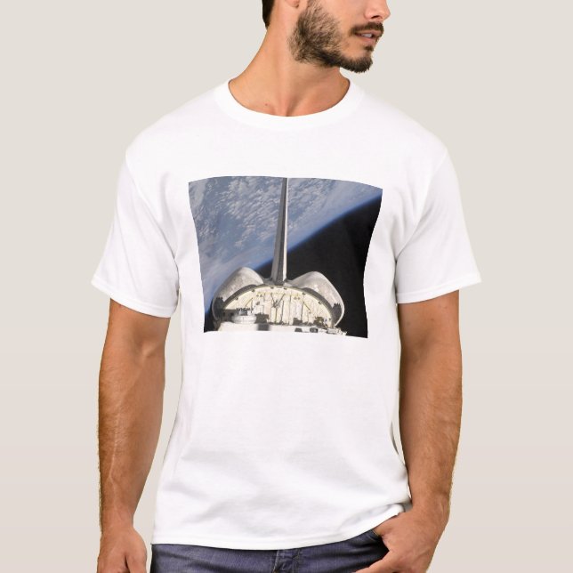 T-shirt Une vue partielle de Space Shuttle Endeavor (Devant)