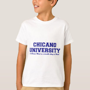 T-shirt Université chicano
