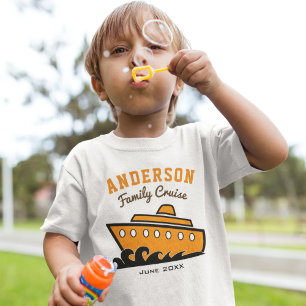 T-shirt Vacances en croisière en famille avec nom personna