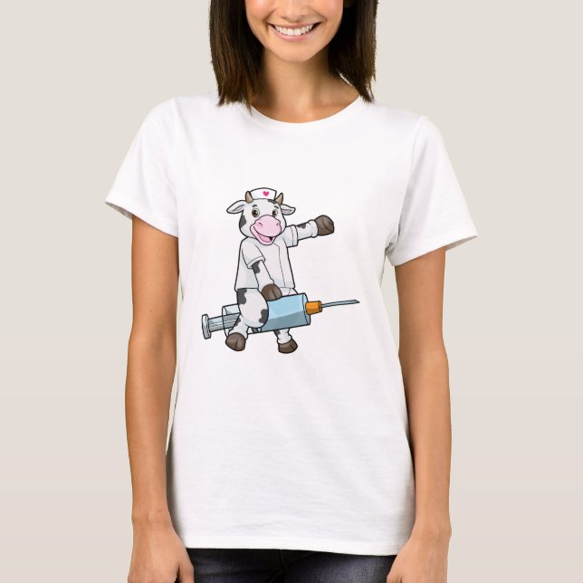 T-shirt Vache comme infirmière avec coeur et seringue (Devant)