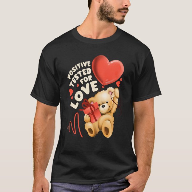 T-shirt Valentine's day teddy bear with heart balloon (Devant)