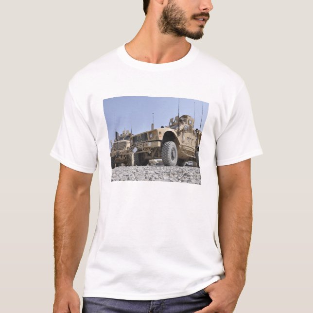 T-shirt Véhicule de protection contre l'embuscade résistan (Devant)