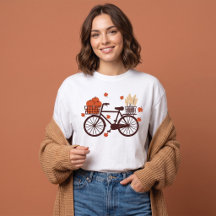 Vélo d'automne vintage avec citrouilles de récolte