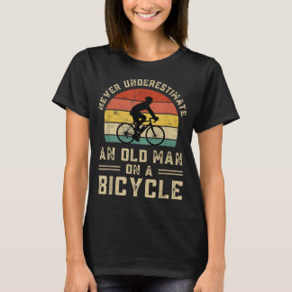 T-shirt Vélo Vintage ne sous-estime jamais un vieil homme 