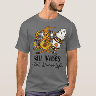 T-shirt Vibes d'automne et cette infirmière vie Léopard Ci