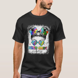 T-shirt Vibes de huitième année blanchies Messy Bun Tie Dy